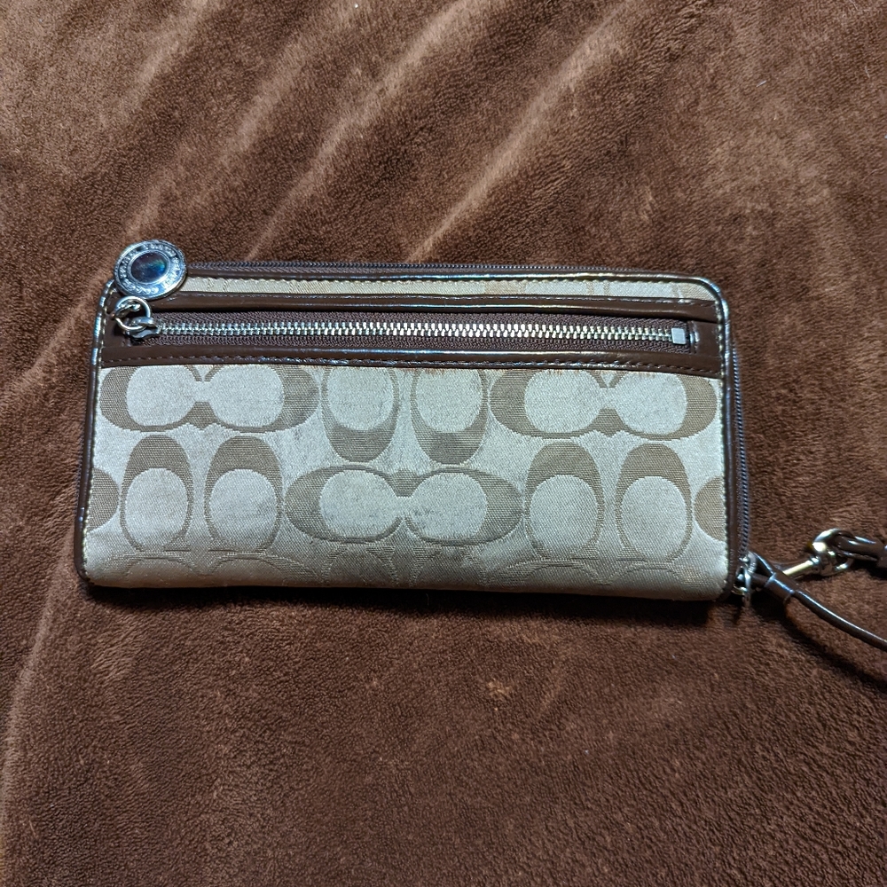 Coach wallet